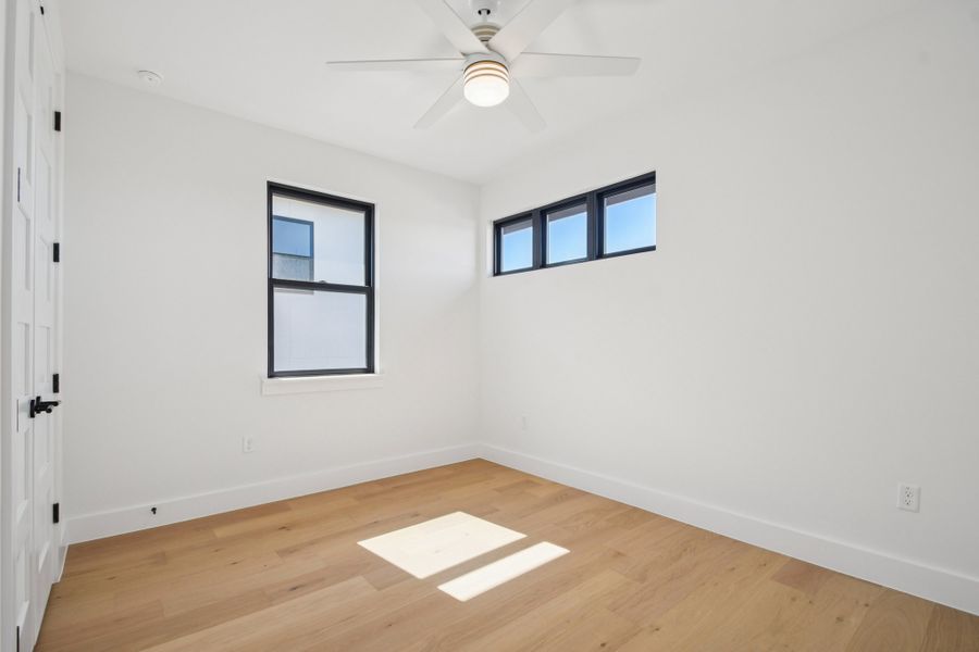Spacious, unfurnished interior of a new home in Milky Way at River Place, Austin (Image 28).