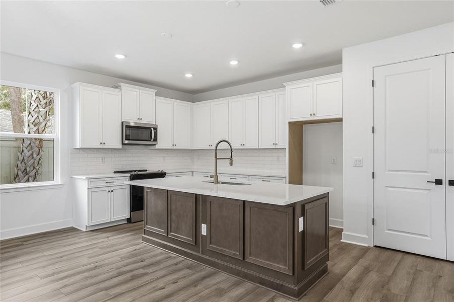 Furnished interior view inside a new home in , Tampa (Image 5).