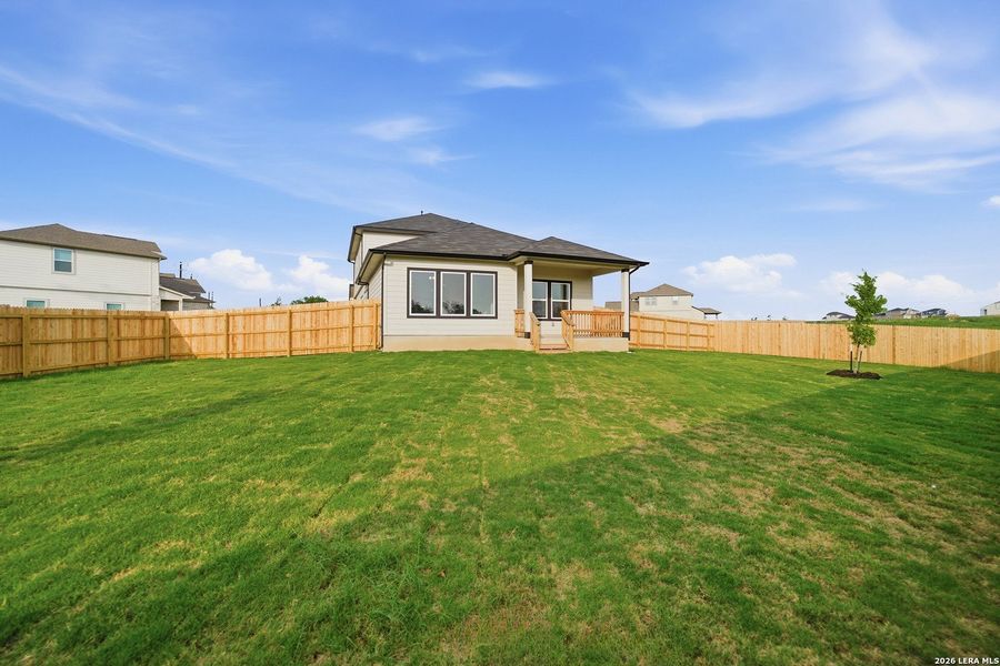 Exterior details and patio area of a home in Garden Grove, San Antonio (Image 4).