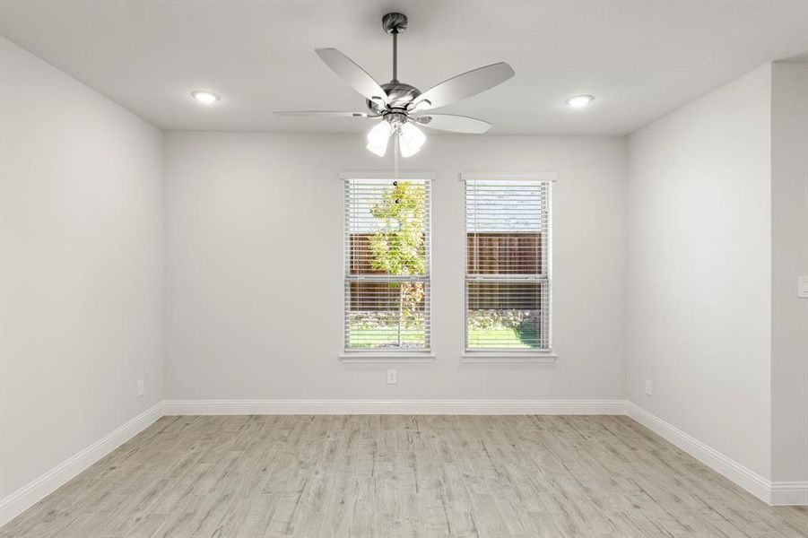 10. 2666 Copper Breaks - Family (2) 10. 2666 Copper Breaks - Family (2)