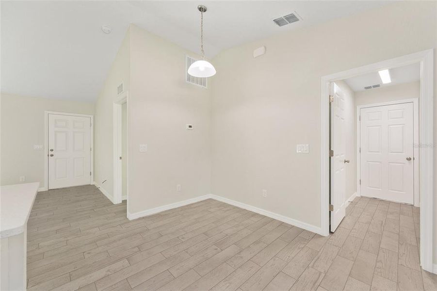 Spacious, unfurnished interior of a new home in , Ocala (Image 15).