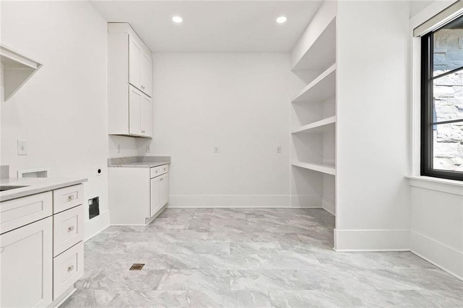 Image 175 of a home in .