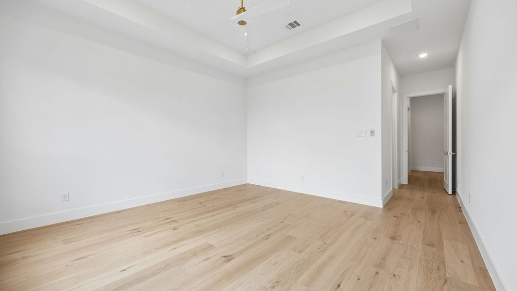 Spacious, unfurnished interior of a new home in Prosper Ridge, Prosper (Image 20).