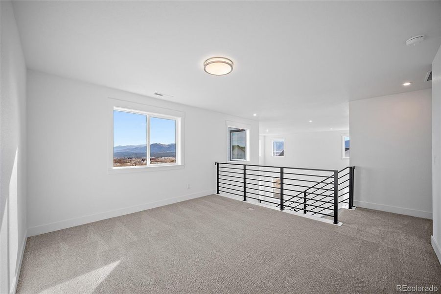 Spacious, unfurnished interior of a new home in Jackson Creek, Monument (Image 17).