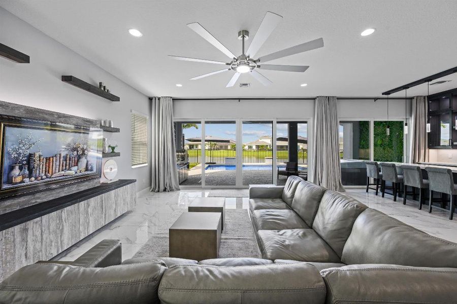 14-DSC_8841 14-DSC_8841