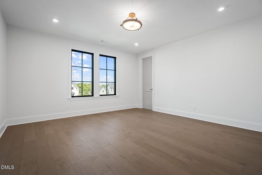 PRIM-0012-00_Marabelle_E_Bedroom 4 PRIM-0012-00_Marabelle_E_Bedroom 4