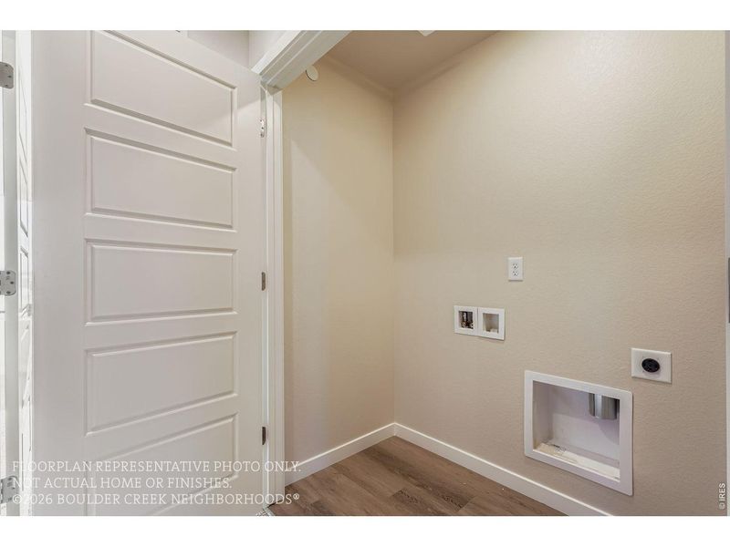 Spacious, unfurnished interior of a new home in Baseline, Broomfield (Image 23).