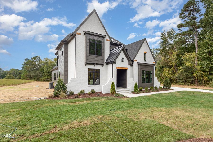 004_kv0a8500-edit_725 004_kv0a8500-edit_725