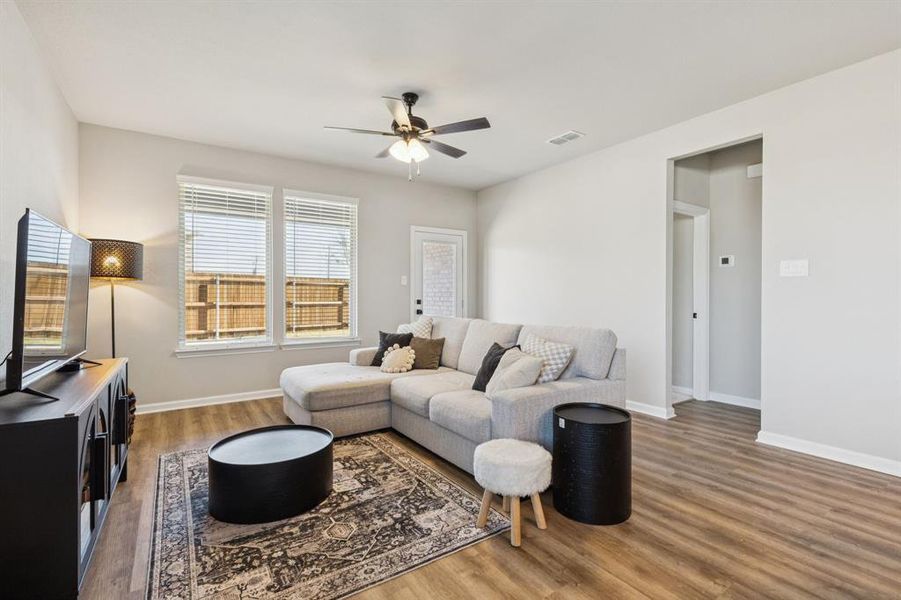 Furnished interior view inside a new home in , Lavon (Image 12). Furnished interior view inside a new home in , Lavon (Image 12).