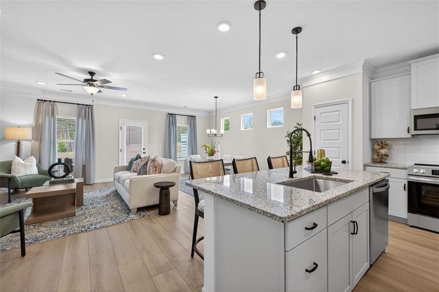 Furnished interior view inside a new home in Fuller Station, Loganville (Image 21). Furnished interior view inside a new home in Fuller Station, Loganville (Image 21).