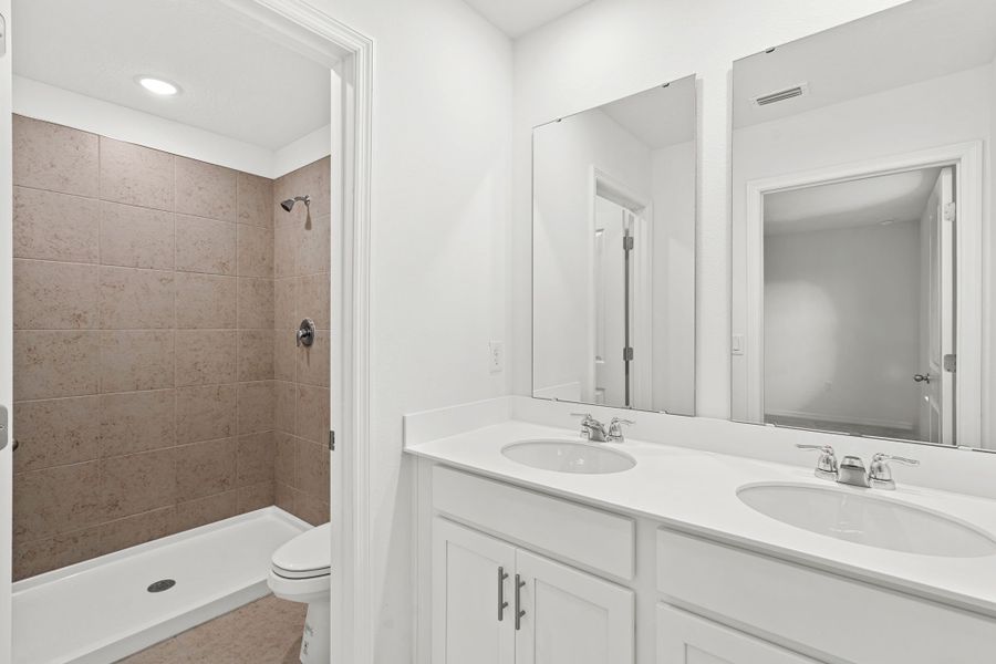 Representative furnished interior of a home built from the Abbey by Hartizen Homes in Delaney Reserve, Deland (Image 48).