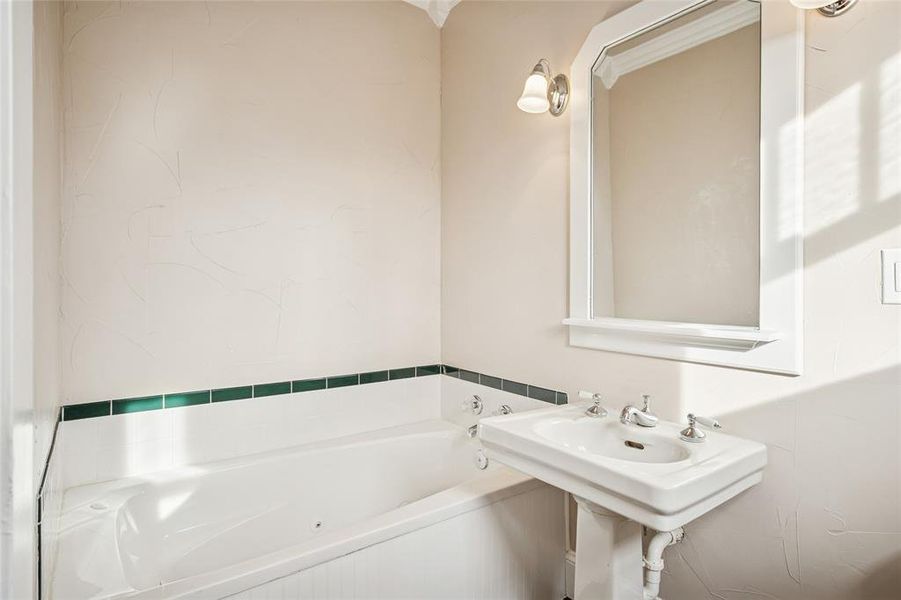 Image 27 of a home in . Image 27 of a home in .