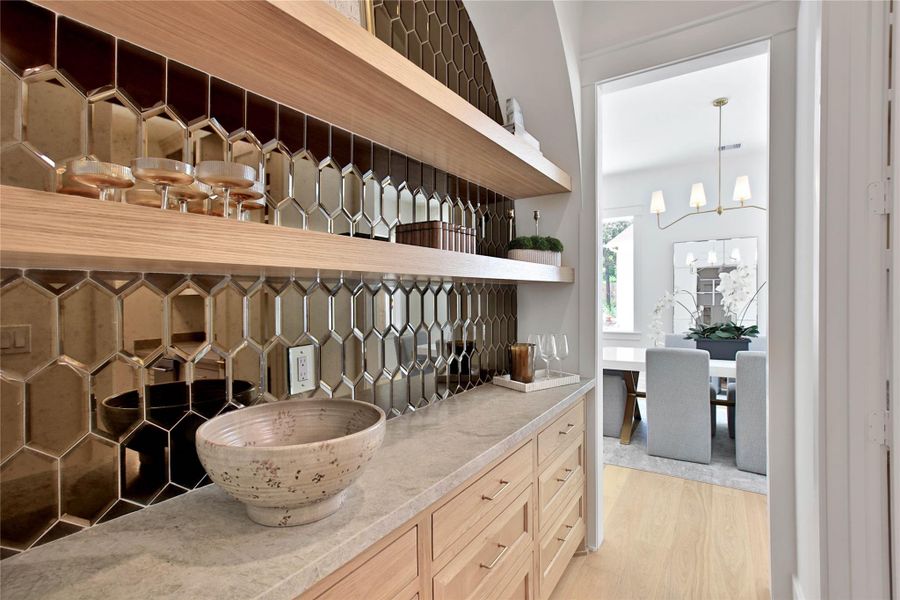 Close-up of interior finishes inside a home in , Houston (Image 19). Close-up of interior finishes inside a home in , Houston (Image 19).