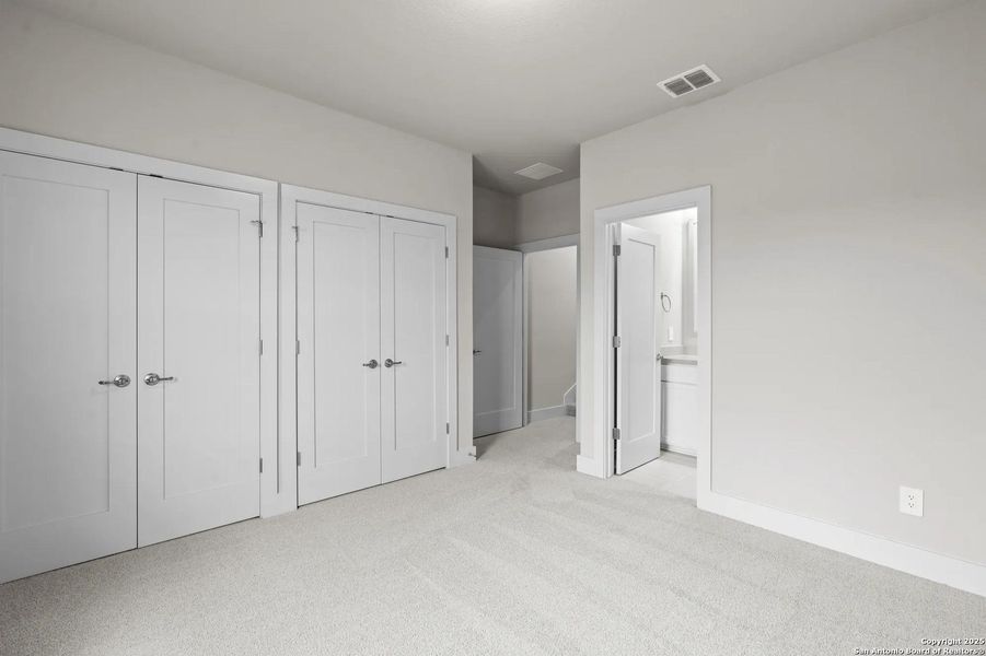 Spacious, unfurnished interior of a new home in Esperanza - 80' & 90', Boerne (Image 30). Spacious, unfurnished interior of a new home in Esperanza - 80' & 90', Boerne (Image 30).