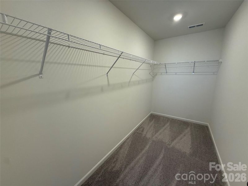 Spacious, unfurnished interior of a new home in Wellington Pointe Classic, Monroe (Image 16).