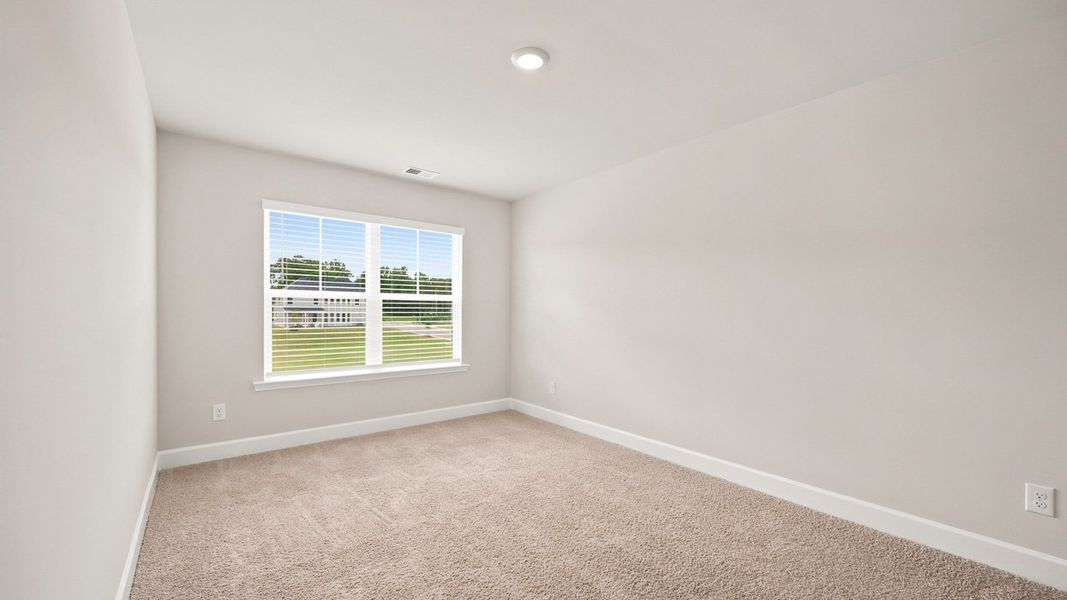 Representative unfurnished interior of a home built from the Emerson by D.R. Horton in Evergreen Crossing, Locust Grove (Image 21).