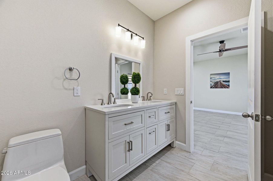 30-web-or-mls-158 N Pettoshas Dr-29