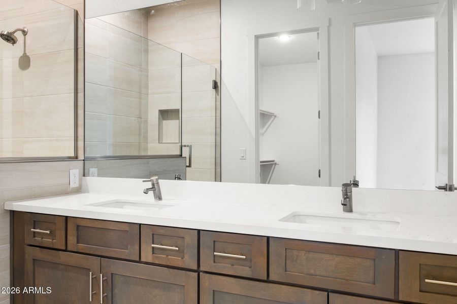 34-Primary Bathroom (3)