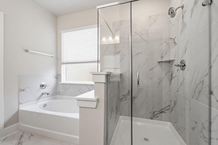 Furnished interior view inside a new home in Pecan Estates, Crosby (Image 10).
