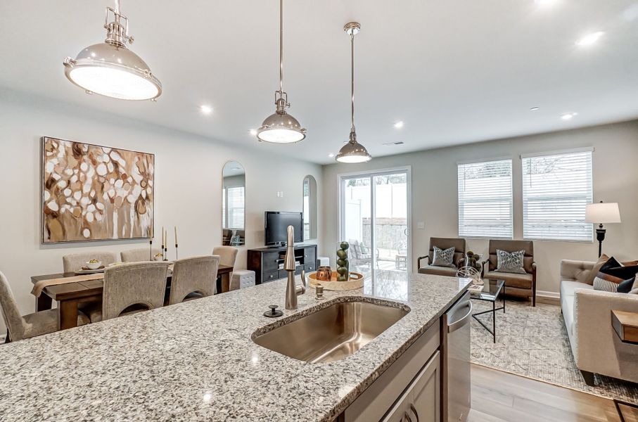 Photo representation of the Adriana plan. Colors, finishes and options will vary.