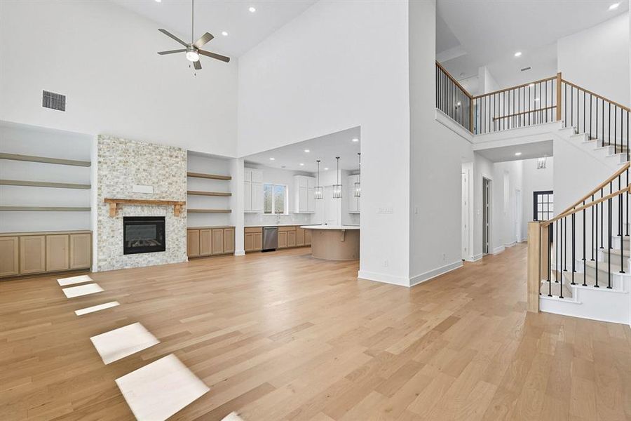 Spacious, unfurnished interior of a new home in Sonoma Verde: 70ft. lots, McLendon-Chisholm (Image 13). Spacious, unfurnished interior of a new home in Sonoma Verde: 70ft. lots, McLendon-Chisholm (Image 13).