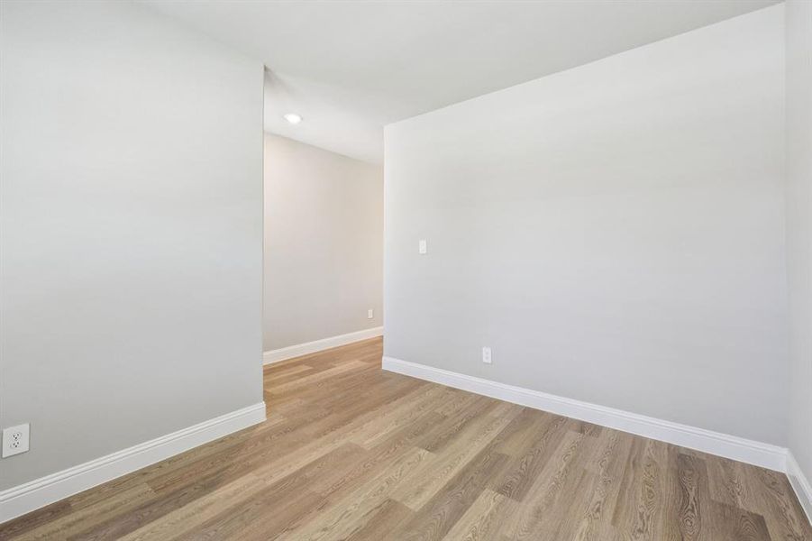 Photo is not of the actual home, but is an inspirational photo of builder’s model home and may depict options, furnishings, and/or decorator features that are not included.