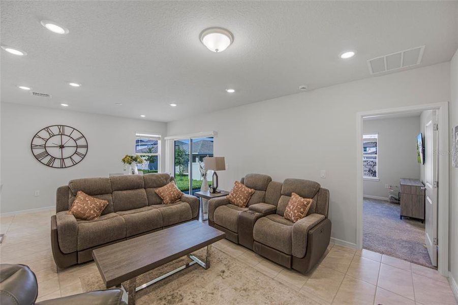 Furnished interior view inside a new home in Belle Haven, Davenport (Image 31). Furnished interior view inside a new home in Belle Haven, Davenport (Image 31).