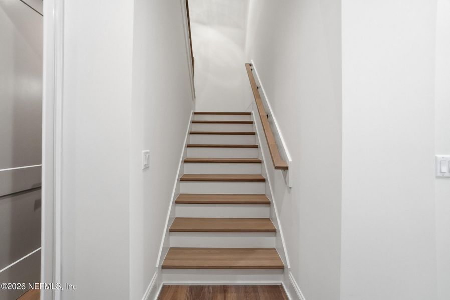 Spacious, unfurnished interior of a new home in , Ponte Vedra Beach (Image 27).