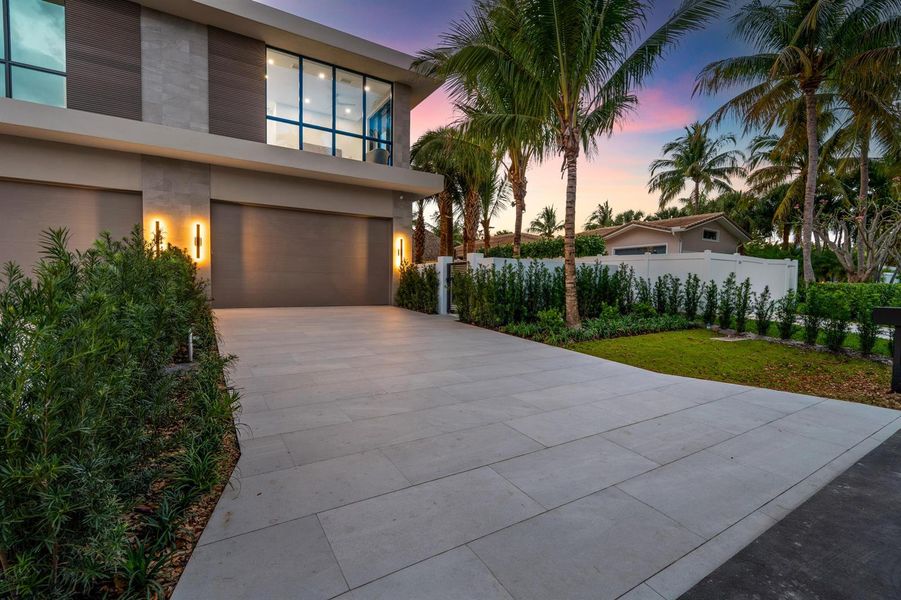 mls_FRONT_RIGHT_DT_SUNSET mls_FRONT_RIGHT_DT_SUNSET