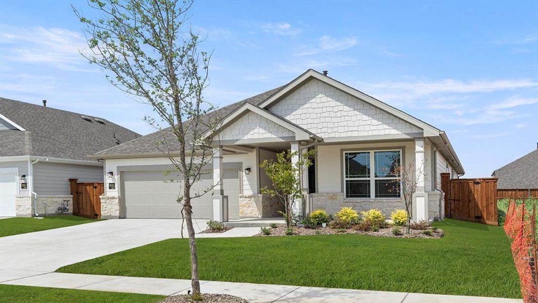 02. 9045 Palafox - Front (2) 02. 9045 Palafox - Front (2)