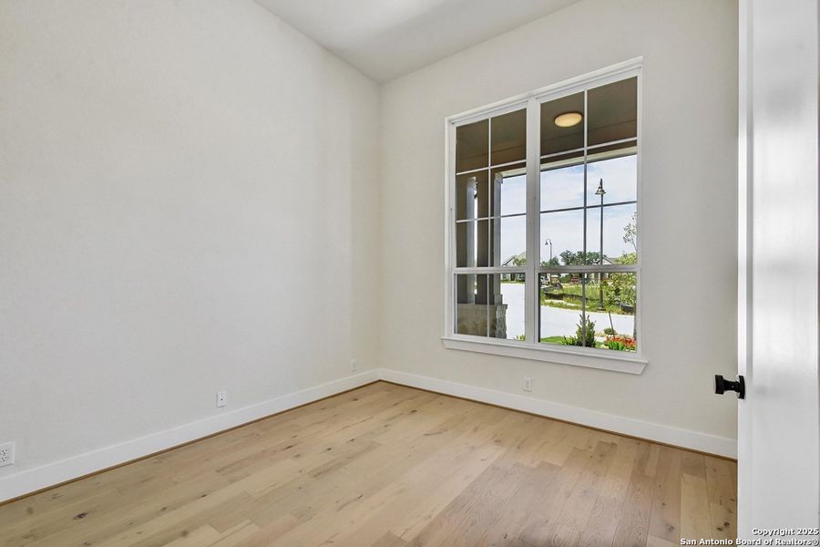 Spacious, unfurnished interior of a new home in Esperanza, Boerne (Image 18). Spacious, unfurnished interior of a new home in Esperanza, Boerne (Image 18).