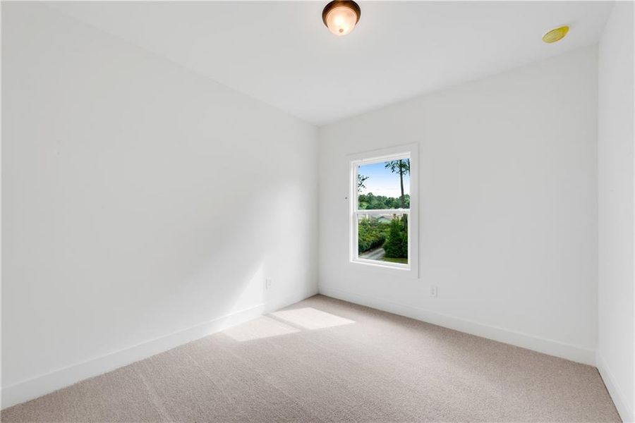Spacious, unfurnished interior of a new home in , Suwanee (Image 25).