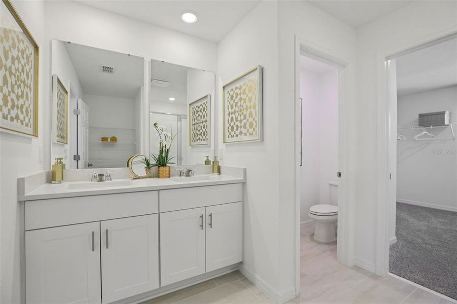 Furnished interior view inside a new home in Fox Pointe at Rivers Edge, Leesburg (Image 44).