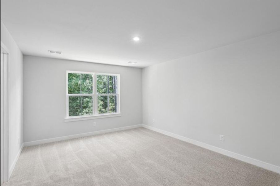 Spacious, unfurnished interior of a new home in Crescent Cove, Summerville (Image 15). Spacious, unfurnished interior of a new home in Crescent Cove, Summerville (Image 15).