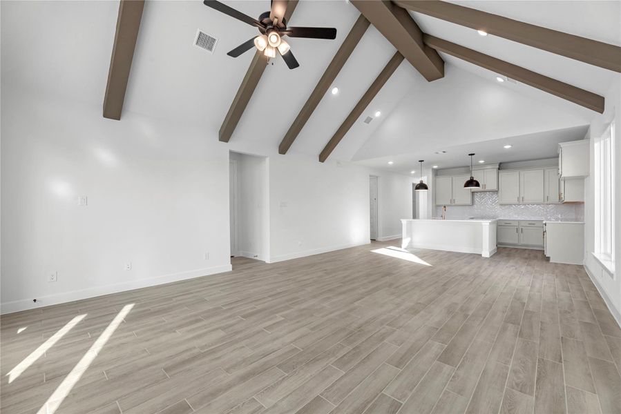 Spacious, unfurnished interior of a new home in The Grand Prairie, Hockley (Image 13).