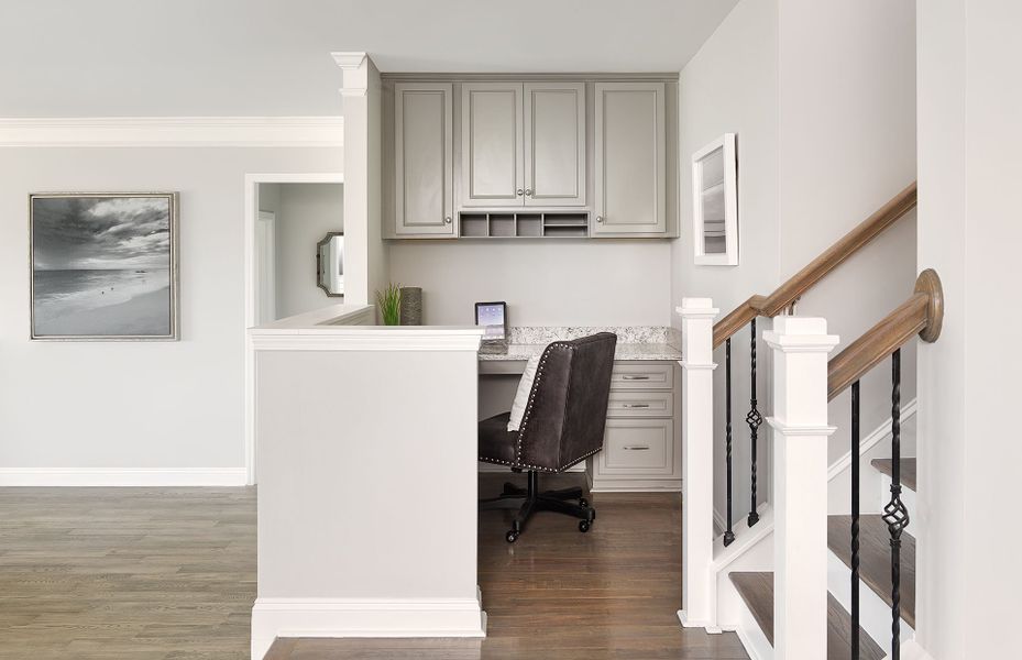 Representative furnished interior of a home built from the Vanderbilt by Pulte Homes in Waterways, Richmond Hill (Image 12).