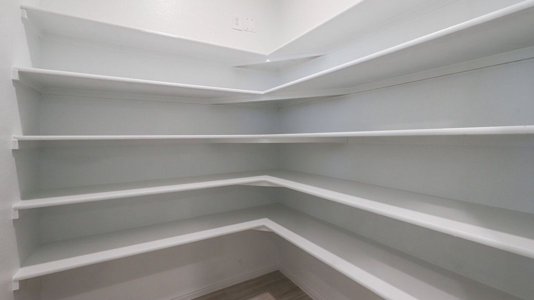 Spacious, unfurnished interior of a new home in Orchard Village, Fort Worth (Image 16). Spacious, unfurnished interior of a new home in Orchard Village, Fort Worth (Image 16).