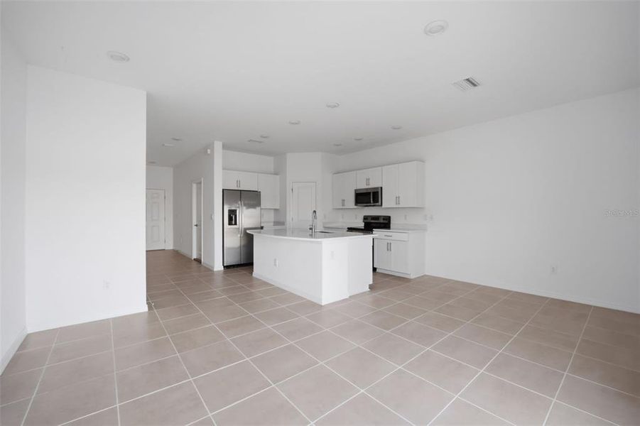 Image 27 of a home in .