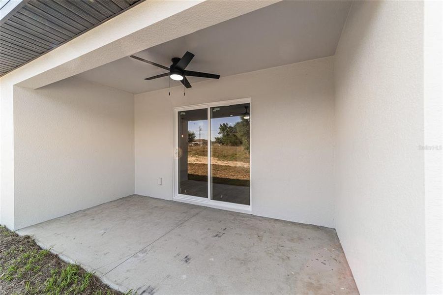 Exterior details and patio area of a home in , Ocala (Image 31).