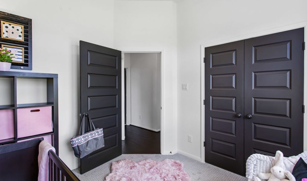 Image 26 of the Icet Creek Crossing community in Mont Belvieu, TX.