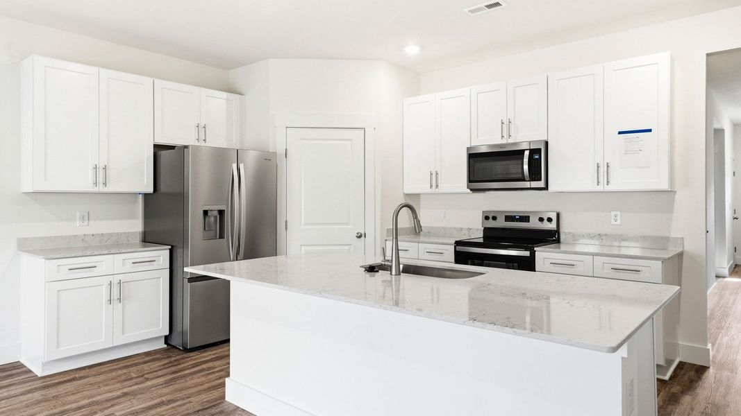 Furnished interior view inside a new home in Saint Andrews Garth, Kingsport (Image 6).