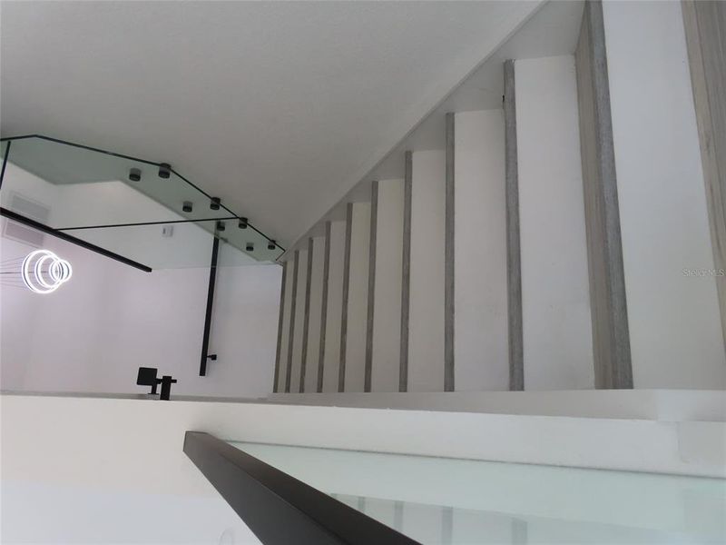 Close-up of interior finishes inside a home in , Apollo Beach (Image 9).