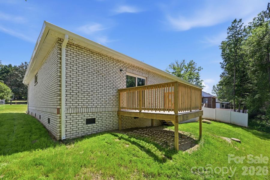 Exterior details and patio area of a home in , York (Image 20).
