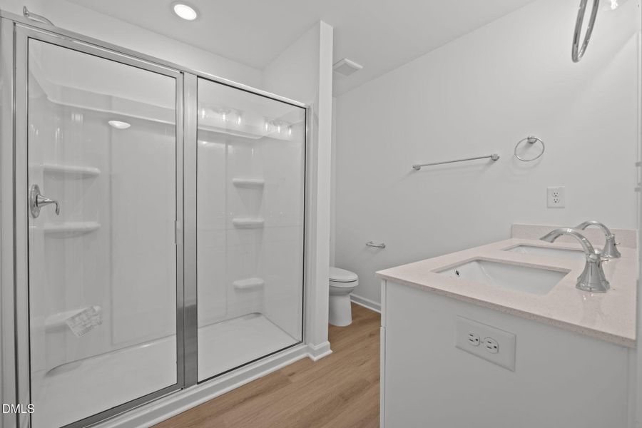 24-web-or-mls-6S8A4263