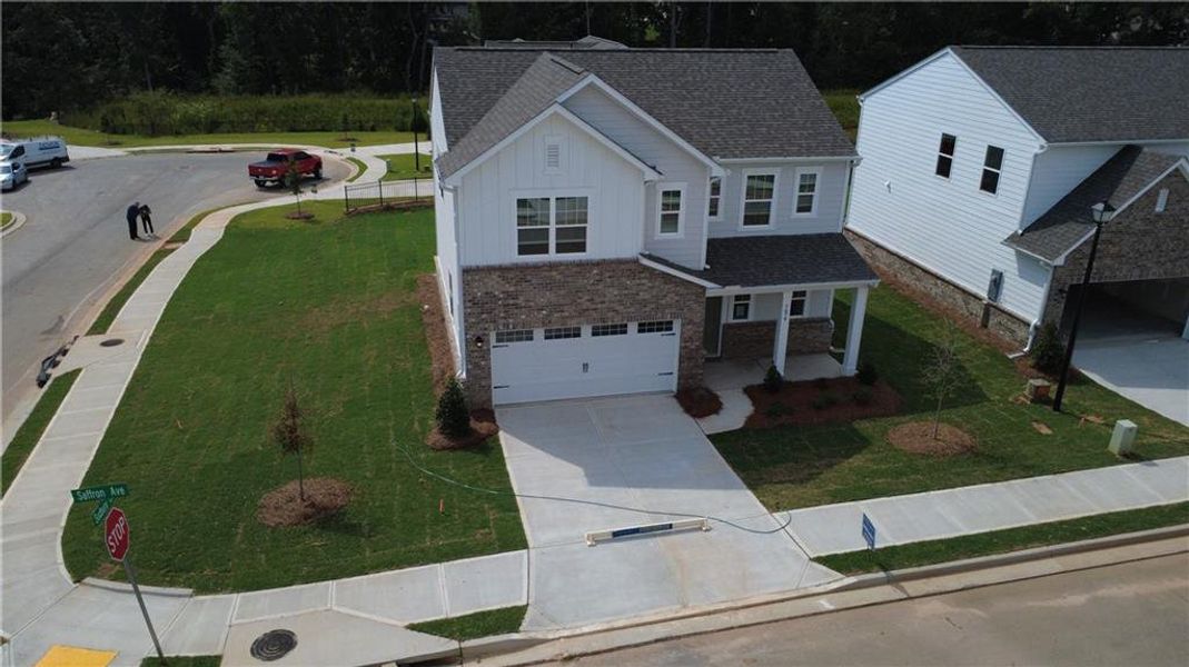 Image 10 of a home in Ashford Park. Image 10 of a home in Ashford Park.