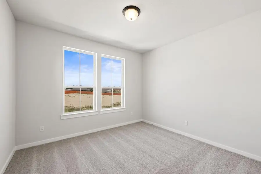 Spacious, unfurnished interior of a new home in Lariat, Liberty Hill (Image 18).