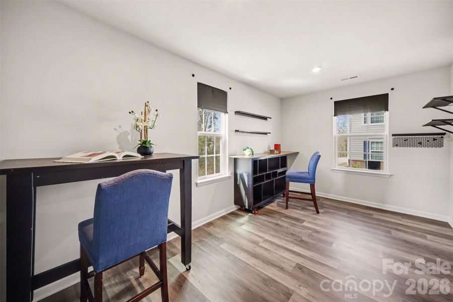 Flex space idea for a home office, creative studio, reading room or guest bedroom