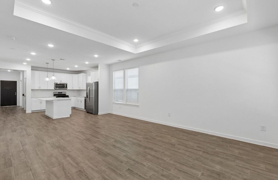 Spacious, unfurnished interior of a new home in Mavera, Conroe (Image 18). Spacious, unfurnished interior of a new home in Mavera, Conroe (Image 18).