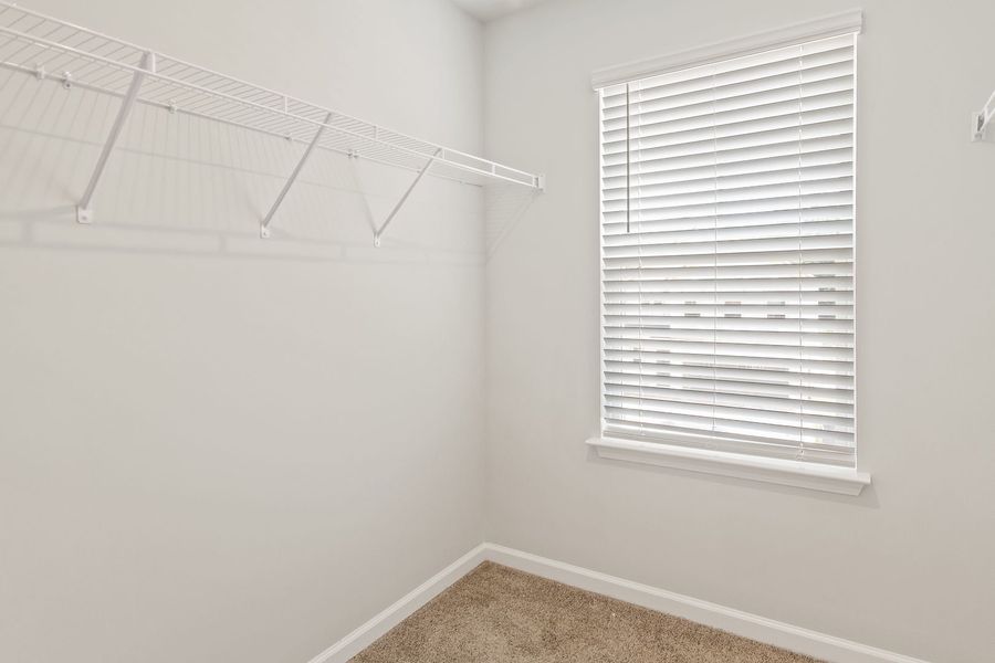 Spacious, unfurnished interior of a new home in The Mill at Woodcreek Farms, Elgin (Image 53). Spacious, unfurnished interior of a new home in The Mill at Woodcreek Farms, Elgin (Image 53).
