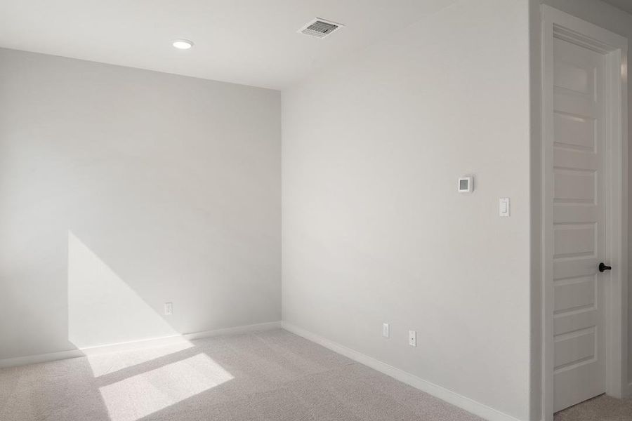 Spacious, unfurnished interior of a new home in Flora, Hutto (Image 28).